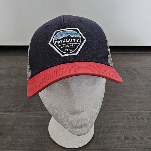 Patagonia California USA 1973 Navy and Red Logo Cap - Unisex - Picture 1 of 8